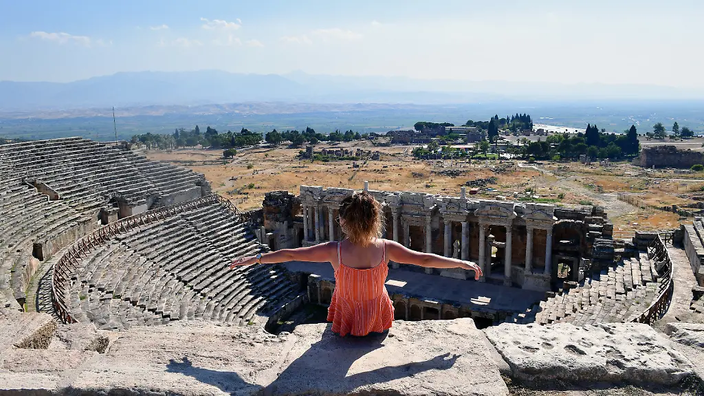 8ef4e89fed51e40f1c44997f6753cff0