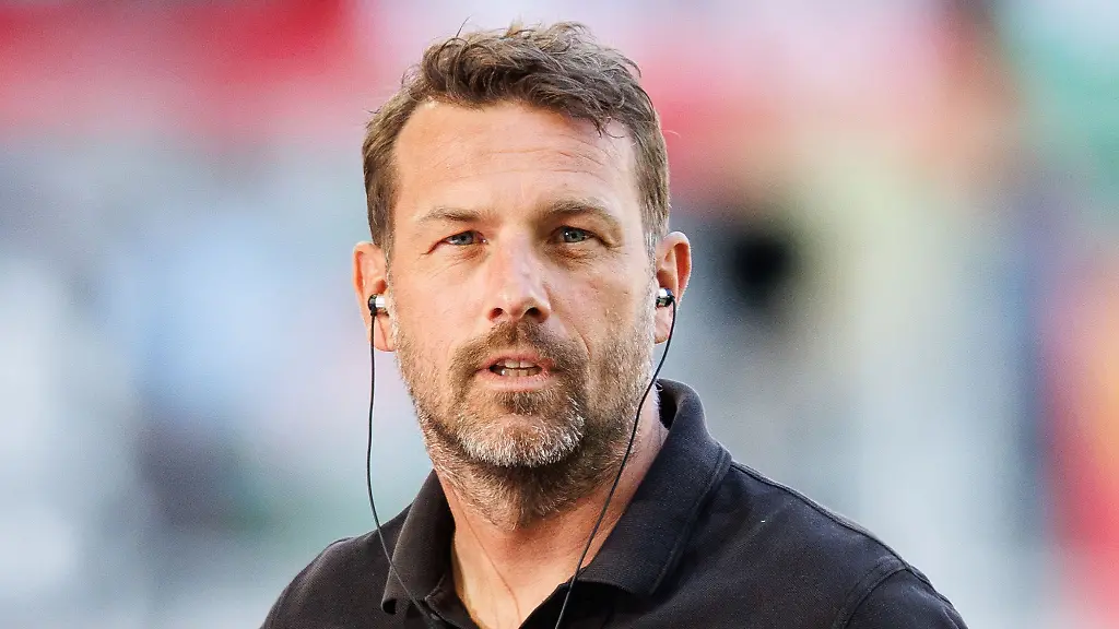 Trainer-Markus-Weinzierl-gibt-ein-Interview