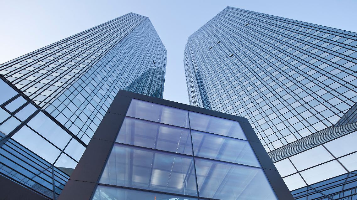 Deutsche Bank Türme.jpg