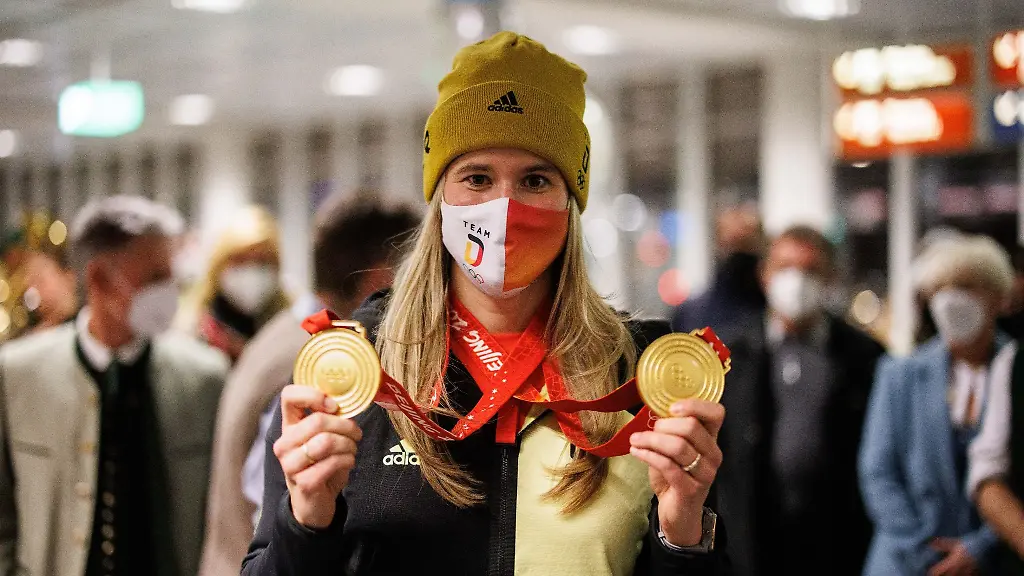 Natalie-Geisenberger-deutsche-Rennrodel-Olympionikin-aus-Muenchen