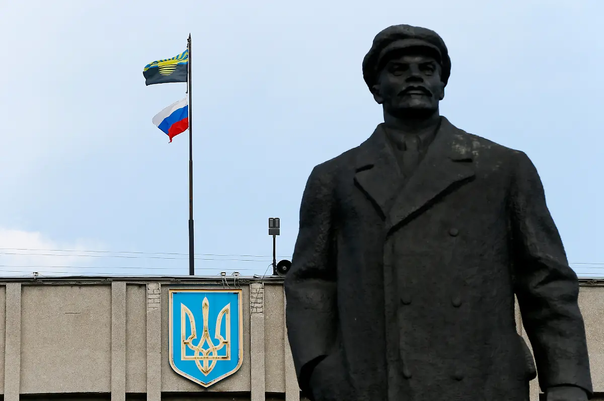 2014-04-14T120000Z-1282528079-GM1EA4E1PHQ01-RTRMADP-3-UKRAINE-CRISIS-APPEAL