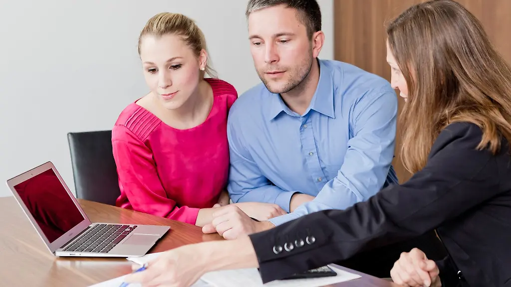 Bei-der-Kalkulation-genau-hinschauen-Die-Nebenkosten-koennen-beim-Immobilienkauf-sehr-hoch-ausfallen