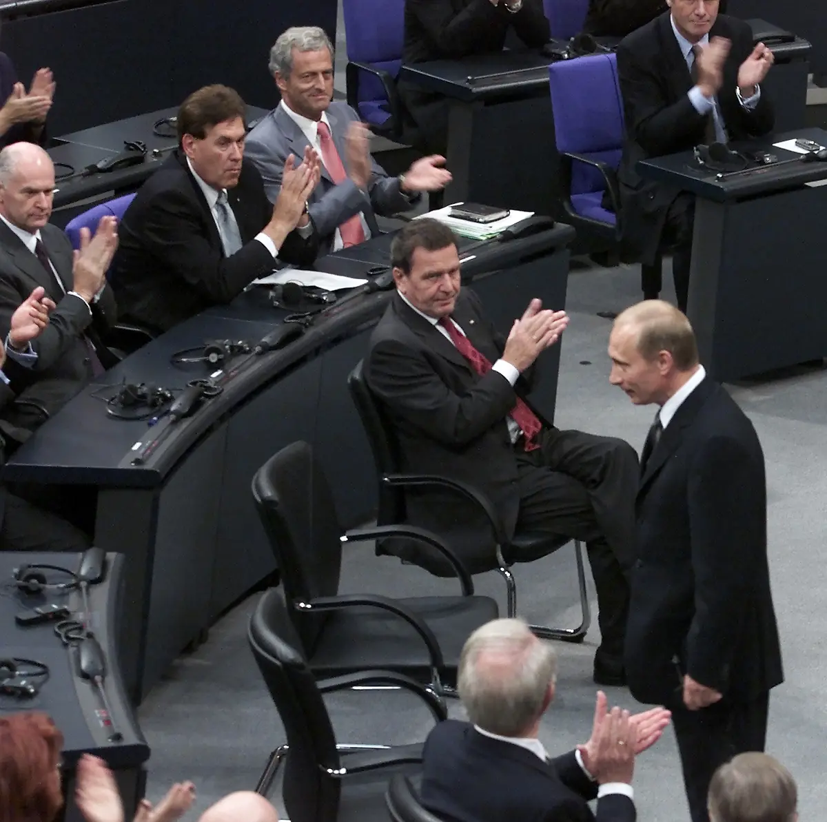 2001-09-25T000000Z-1564298021-RP2DRIOEJOAA-RTRMADP-3-GERMANY-RUSSIA