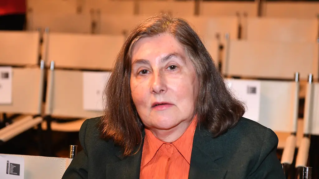 Die-Duesseldorfer-Kuenstlerin-Katharina-Fritsch