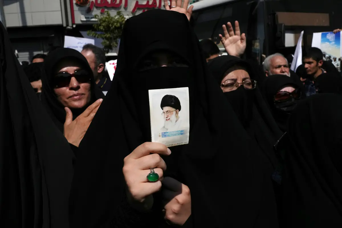 5b8558276ce922fbbdb38be891f55a20