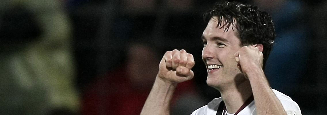 Sieht ganz fröhlich aus: Srdjan Lakic. Vielleicht freut er sich auf Mladen Petric.
