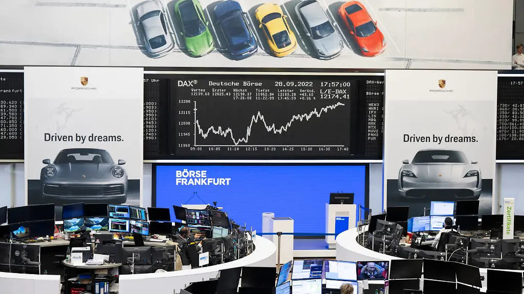 Die-Porsche-Vorzugsaktien-werden-fuer-je-82-50-Euro-an-Anleger-ausgegeben