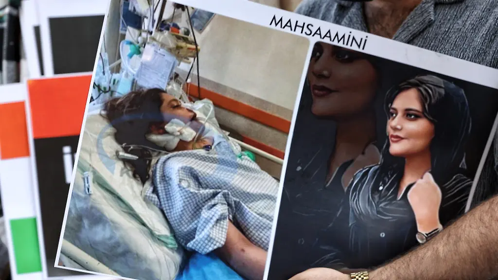 Seit-elf-Tagen-halten-die-Proteste-im-Iran-an-Ausloeser-ist-der-Tod-der-22-Jahre-alten-Mahsa-Amini
