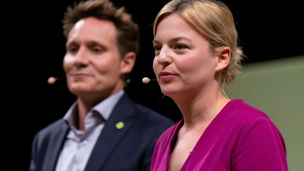 Katharina-Schulze-Fraktionsvorsitzende-von-Buendnis-90-Die-Gruenen-im-Landtag-von-Bayern-und-Ludwig-Hartmann-Fraktionsvorsitzender-von-Buendnis-90-Die-Gruenen-im-Landtag-von-Bayern