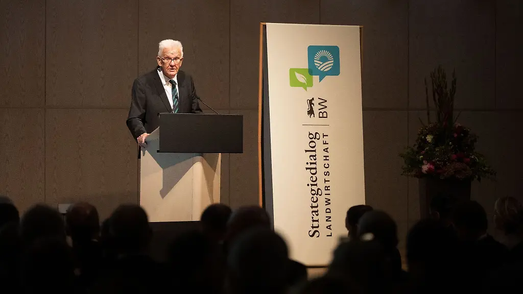 Winfried-Kretschmann-Buendnis-90-Die-Gruenen-nimmt-am-Strategiedialog-Landwirtschaft-teil