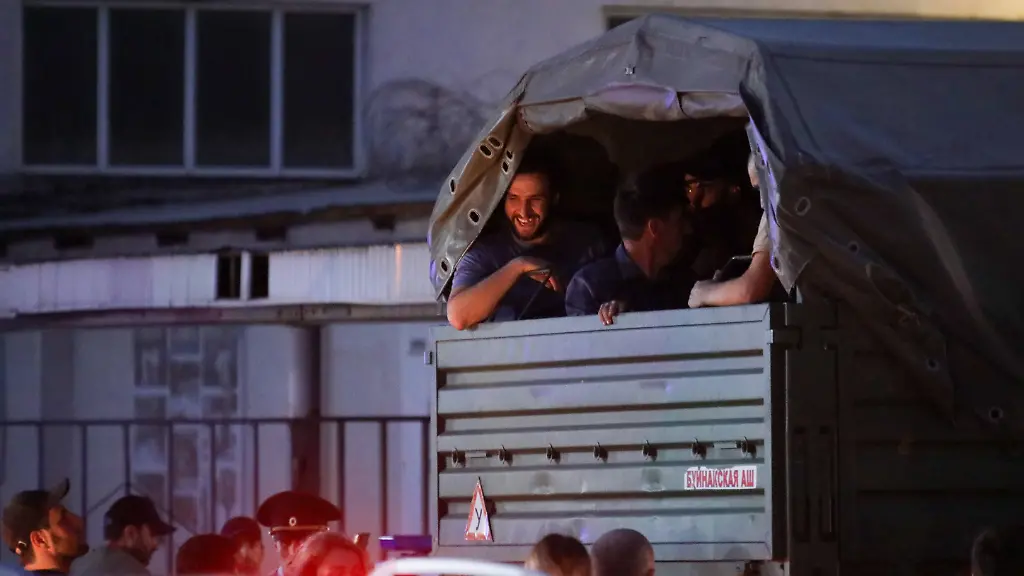 8aa6ddc03456cb8ee63a44b1891f5d42