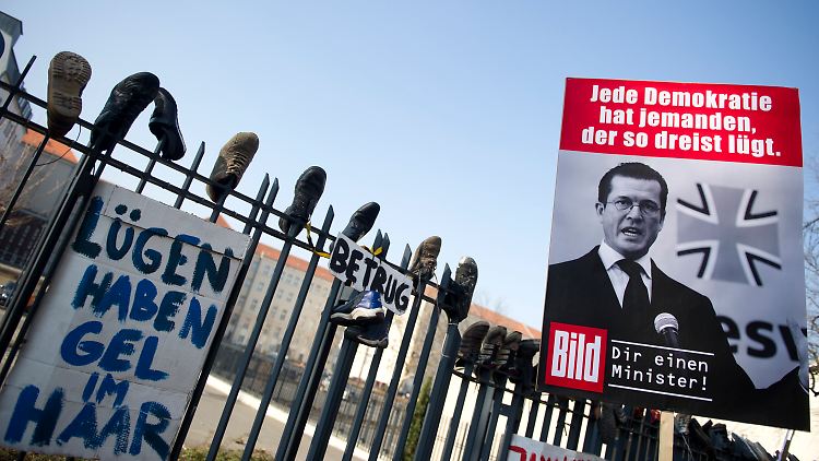 Ein unglaublicher Vorgang: Offene Proteste gegen einen deutschen Politiker.
