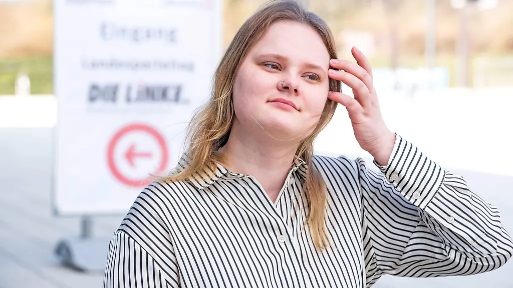 Vanessa-Mueller-aufgenommen-am-Rande-des-Landesparteitags-von-Die-Linke-in-MV