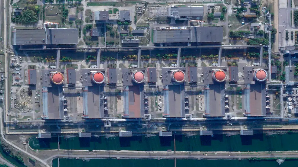 b3d9f81b00cf48c97ef4ee2e56a8cceb