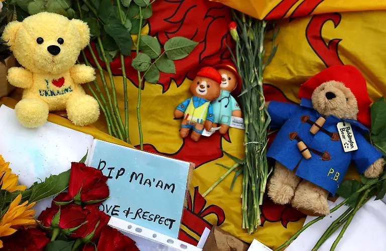 2022-09-15T163737Z-830786020-RC2QHW9I5YH8-RTRMADP-3-BRITAIN-ROYALS-QUEEN