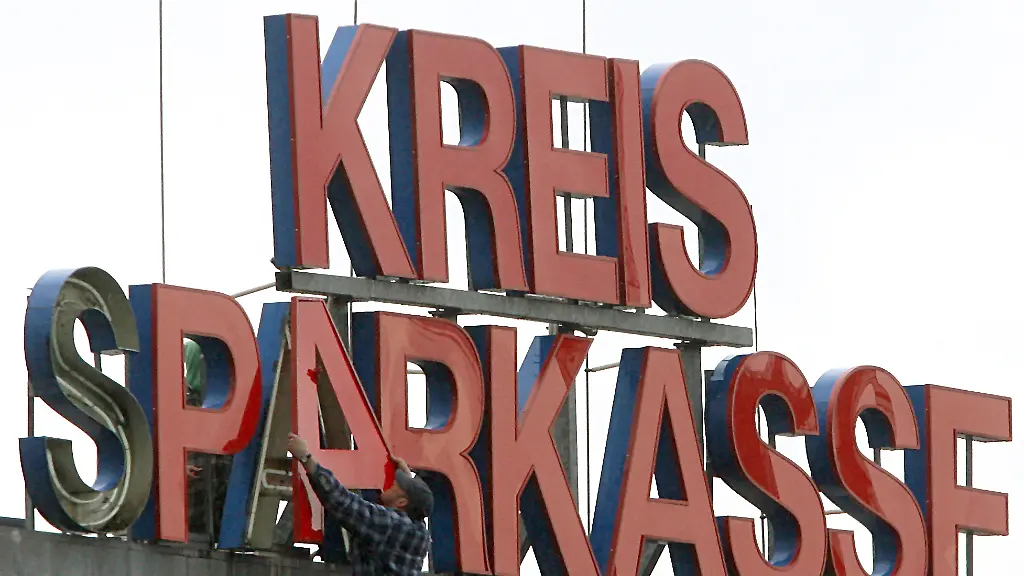 d7f9bdffeb65d2634246159ee943a17b