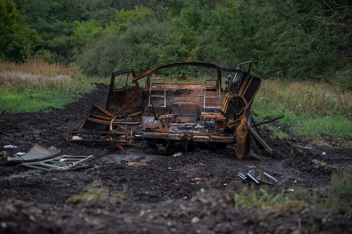 2022-09-14T072733Z-1426048028-RC2VGW9SXHF8-RTRMADP-3-UKRAINE-CRISIS-COUNTEROFFENSIVE