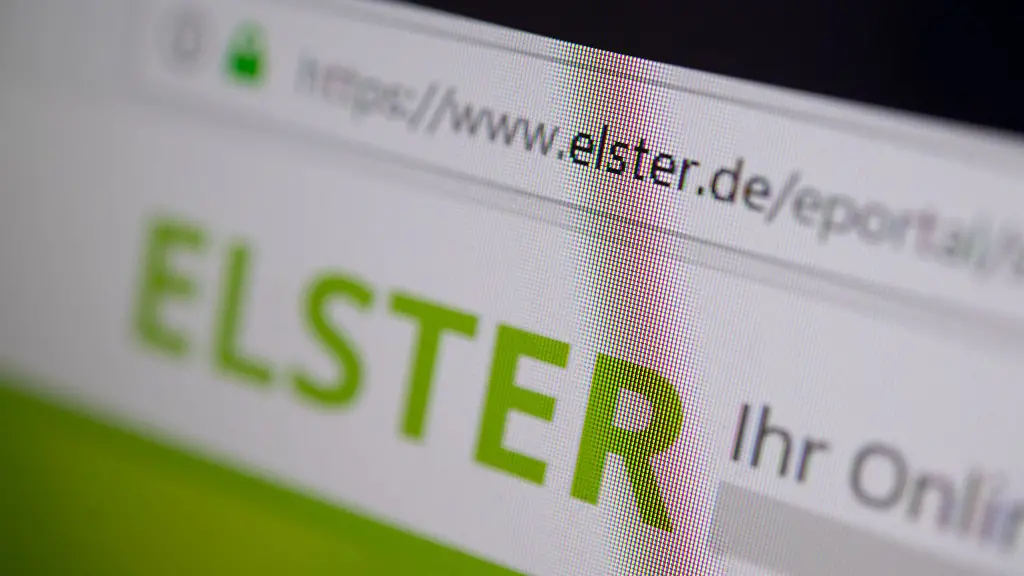 Die-Website-des-Steuerportals-Elster-ist-auf-einem-Bildschirm-geoeffnet