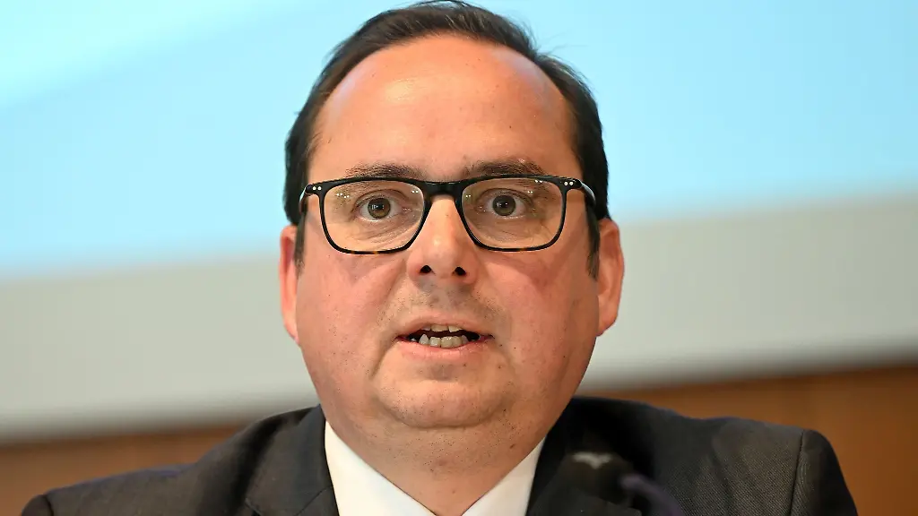 Thomas-Kufen-CDU-Oberbuergermeister-von-Essen-spricht