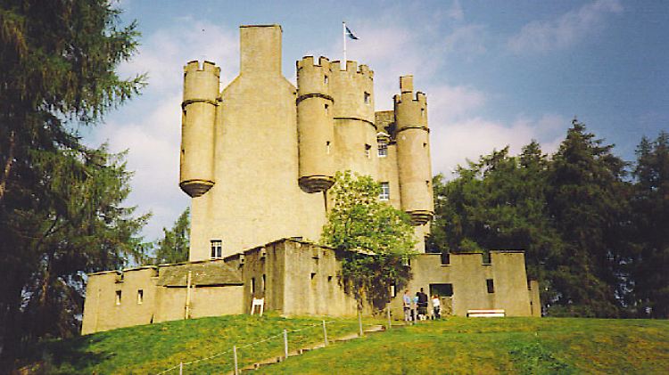 Imposant: Braemar Castle.