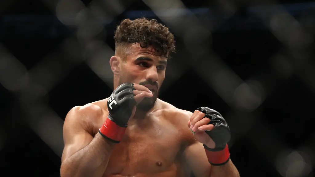 2019-10-05T233946Z-1004626405-NOCID-RTRMADP-3-MMA-UFC-243-TAHA-VS-SILVA