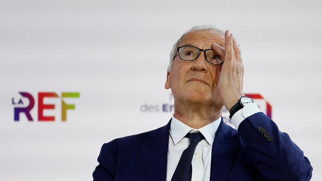 2022-08-29T000000Z-834535667-RC2G6W9ADKRS-RTRMADP-3-FRANCE-ECONOMY