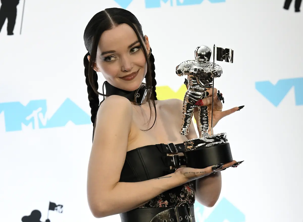 award-carpet-dave-cameron