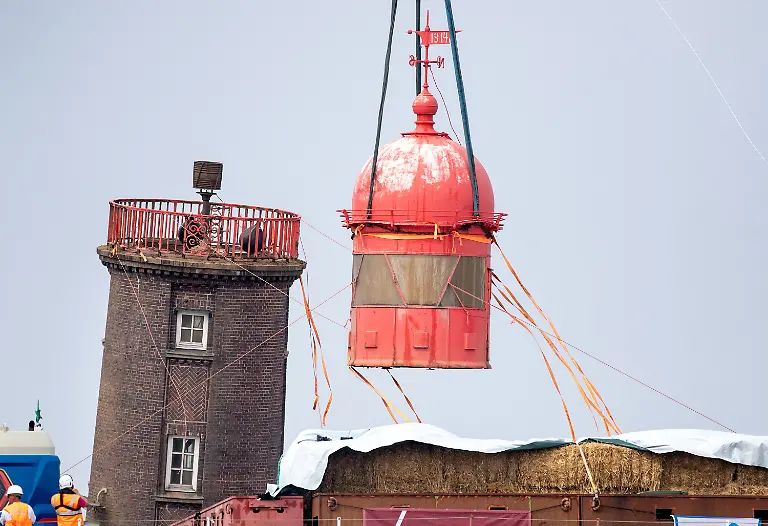 24f19b47442a52576df50cda826fccfe