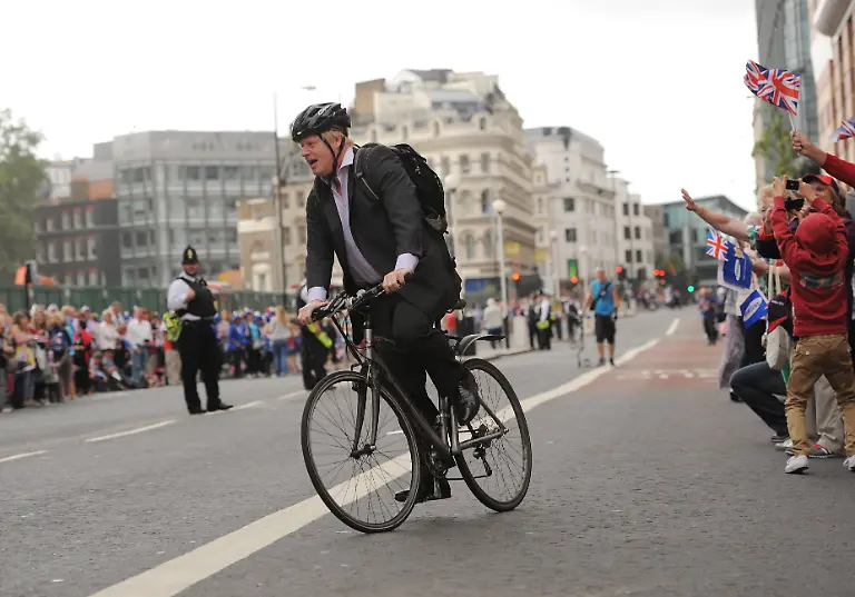 31-2012-09-10T000000Z-1-MT1ACI9965103-RTRMADP-3-OLYMPICS-VICTORY