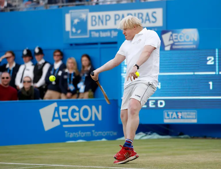 14-2013-06-16T000000Z-1-MT1ACI10972371-RTRMADP-3-TENNIS-CANCER