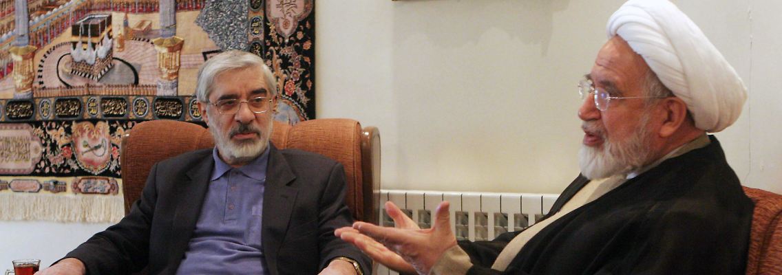 Mussawi (l) und Karubi 2009 in Teheran.