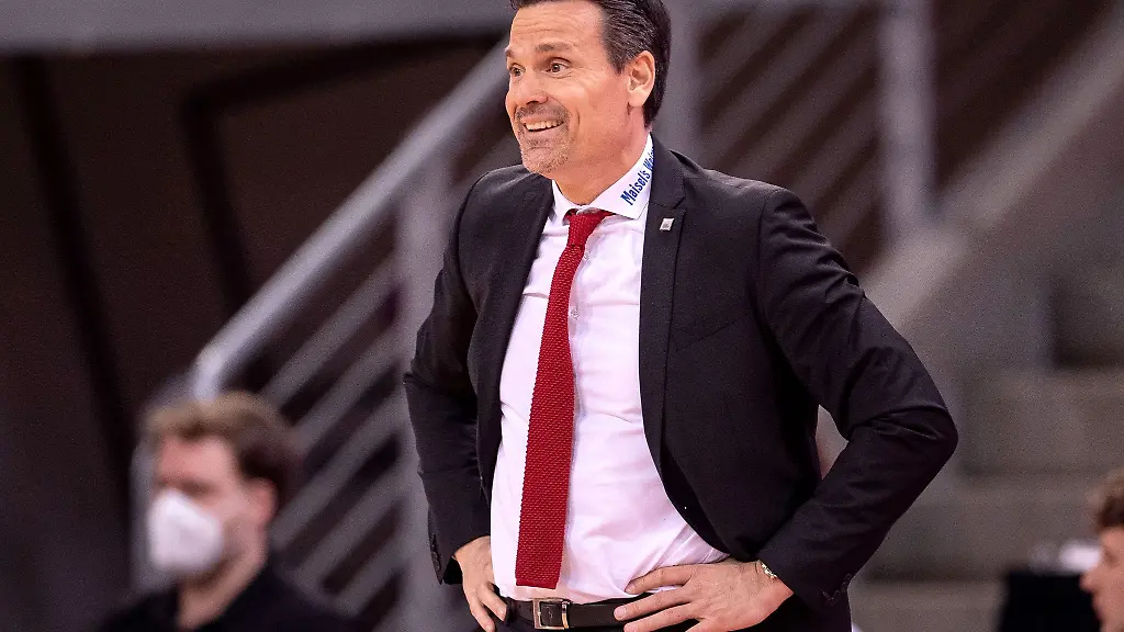 Trainer-Raoul-Korner