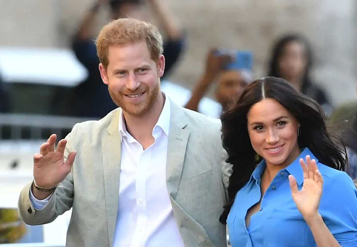 Prinz-Harry-und-seine-Frau-Meghan-2019-in-Kapstadt