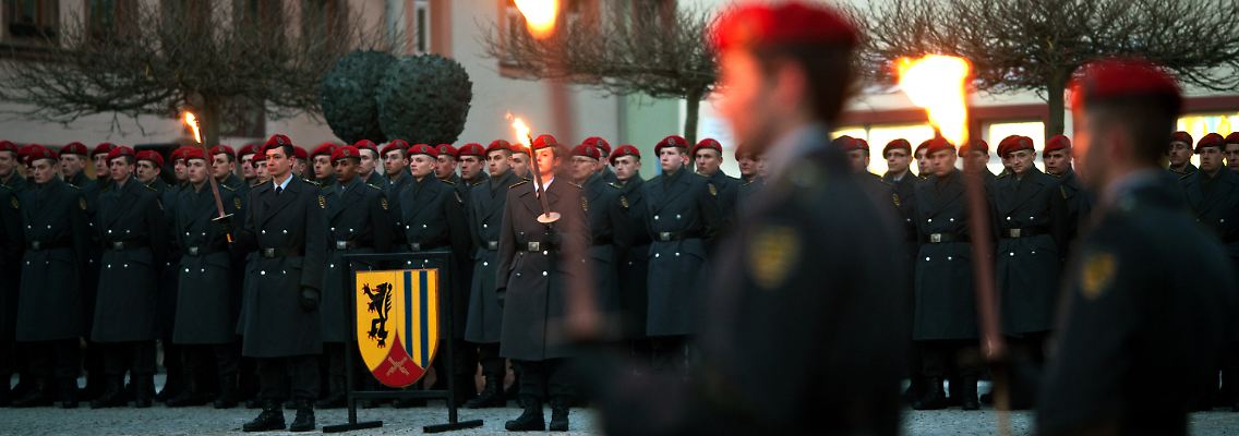Die Letzten ihrer Art: 200 Rekruten der Panzergrenadierbrigade 37 wurden vergangene Woche als letzte Wehrpflichtige eingeschworen.