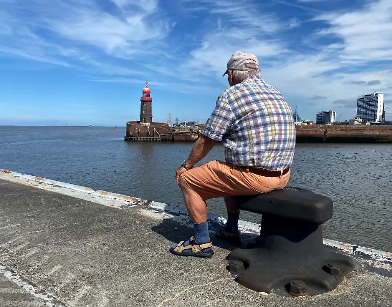 661bb158b59caf4f0d66695e5bad8c94