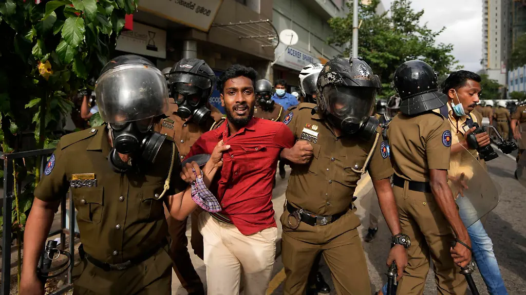 0f41937f492587c7ff5e129bfaa40ad0