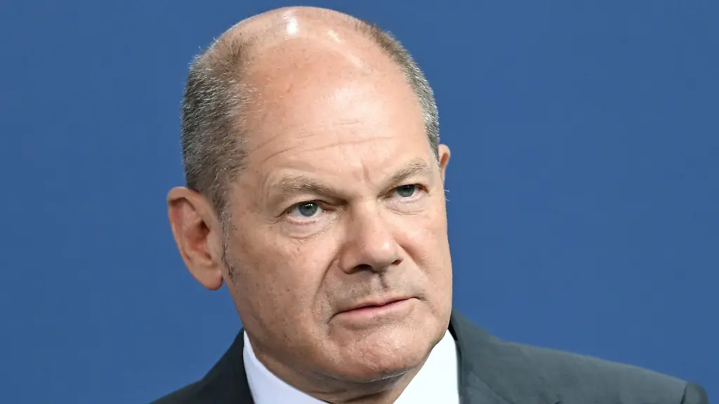 1577faeac6281d8567b72774ace7c623