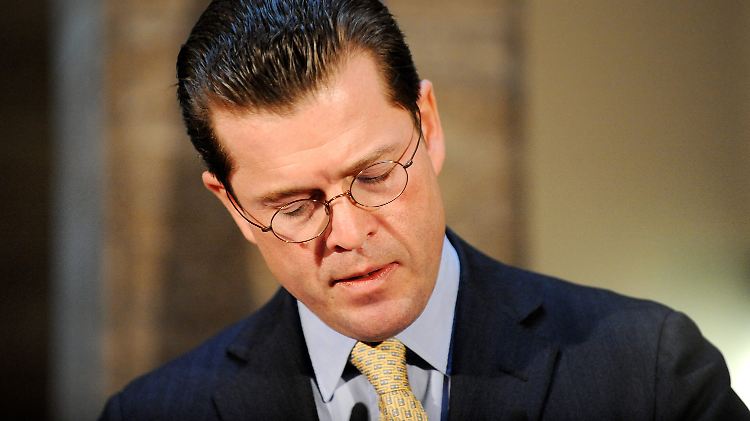 Rückzug: Guttenberg verlässt die politische Front.