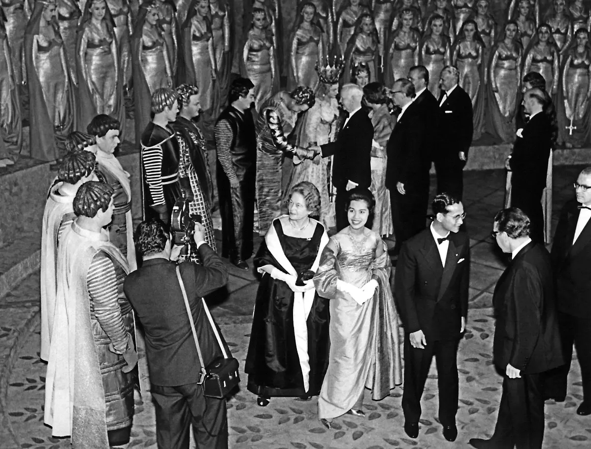 Lohengrin-1960-in-Bayreuth