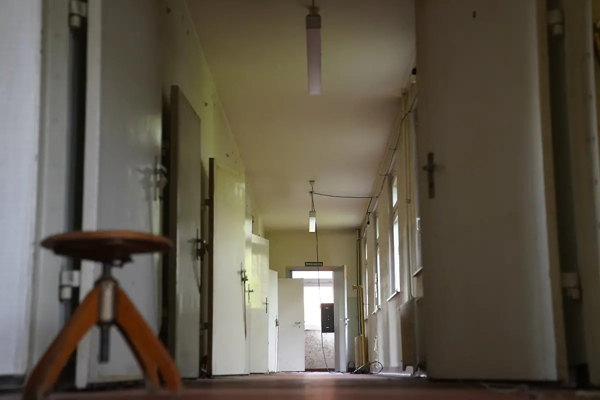 4129ba91866e2cd21672f4133fb3fc29