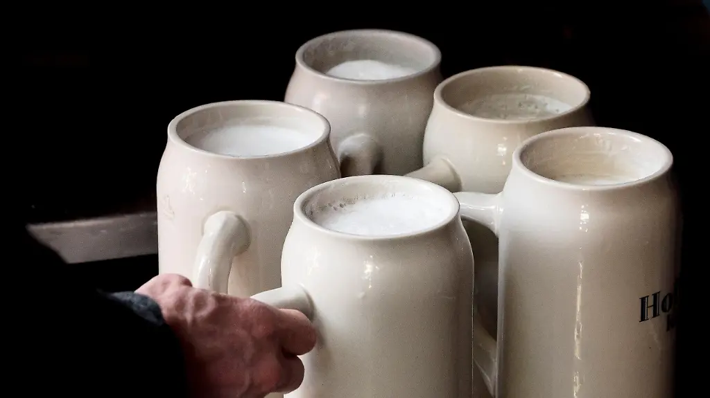 a37789982bf6ecbb87595e10ab77719f