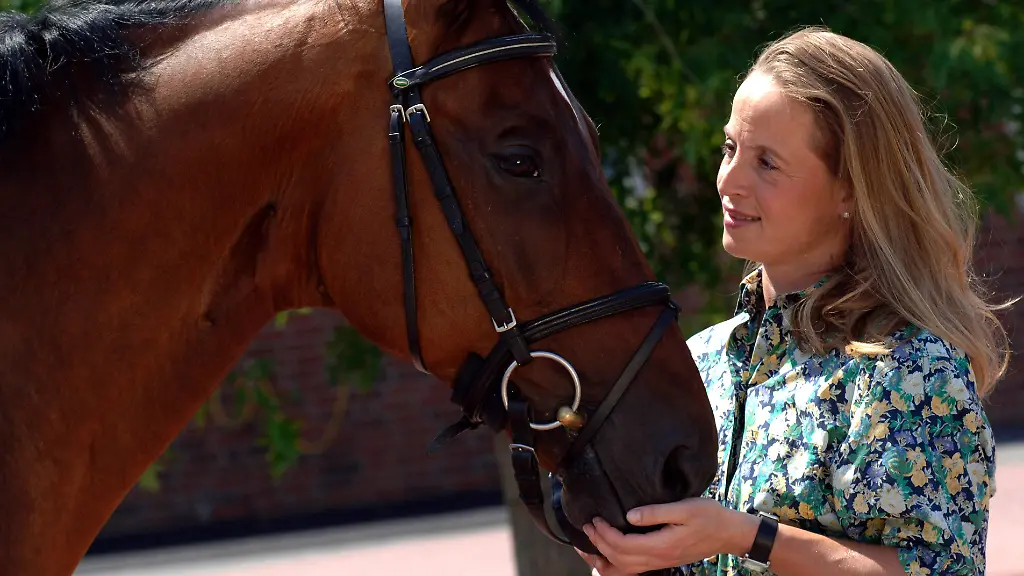 9e1bdedf273ad530c8877140a29cf439