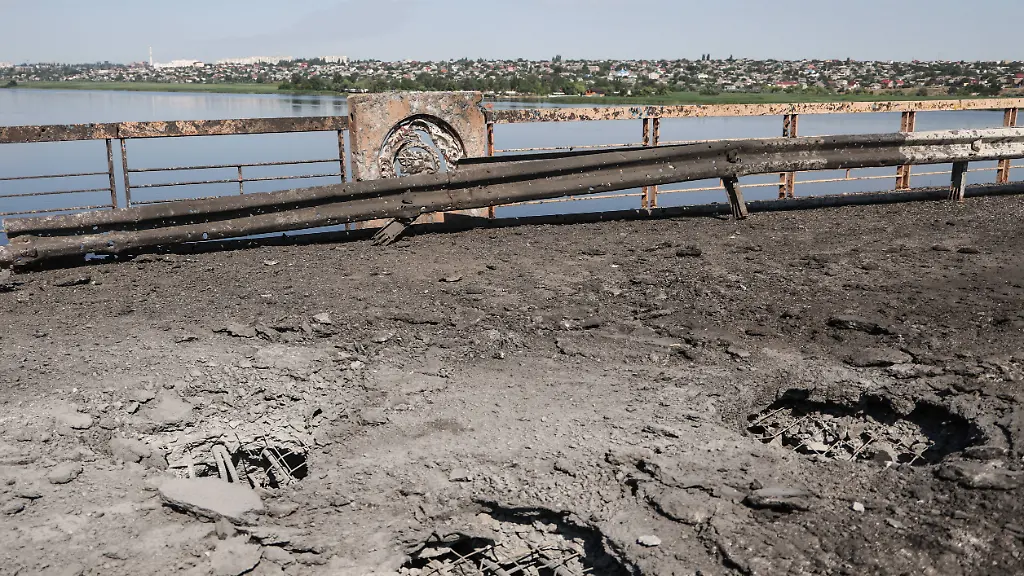 a14f70c2aa83d6f111c00f0ecb7e1a37