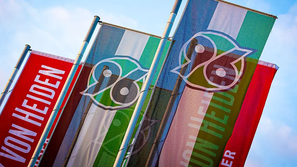 Nach-der-Absetzung-von-Martin-Kind-bleibt-es-bei-Hannover-96-unruhig