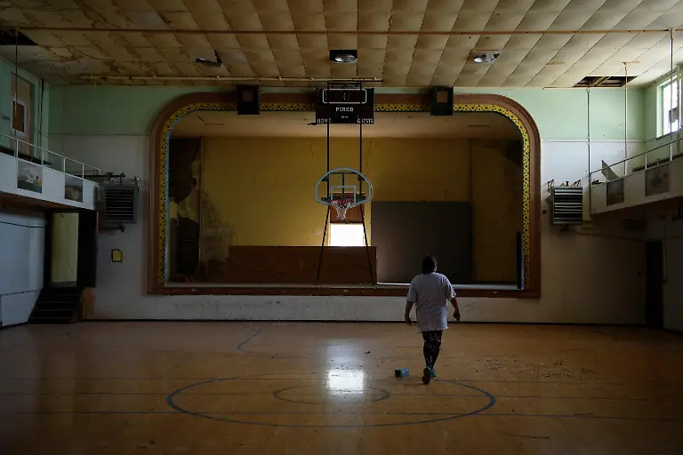 2022-07-26T110126Z-1293916573-RC2DMP9XE5FQ-RTRMADP-3-USA-NATIVE-AMERICANS-SCHOOLS