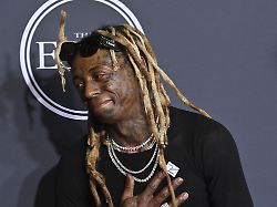 Kehrtwende nach Dementi: Erst Trennung, jetzt Hochzeit? Lil Wayne überrascht mit Verlobung