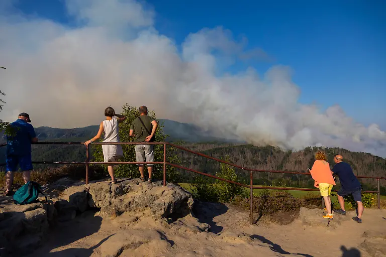 8022293321a28ba2e57dff74be37e2da