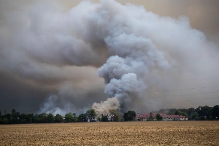 bdc055191da5fec30db81cc56e4c8de9