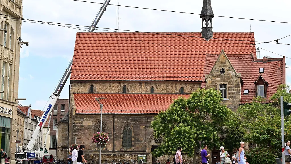 Am-historischen-Ursulinenkloster-in-der-Erfurter-Innenstadt-wird-gearbeitet