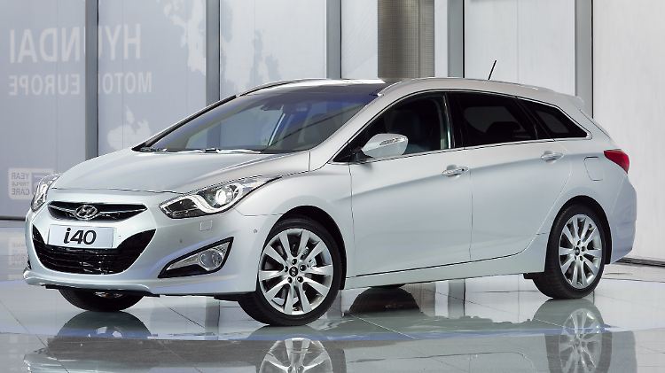 Mit gefälligem Design und neuer Technik will der Hyundai i40 das Establishment in der Mittelklasse angreifen.